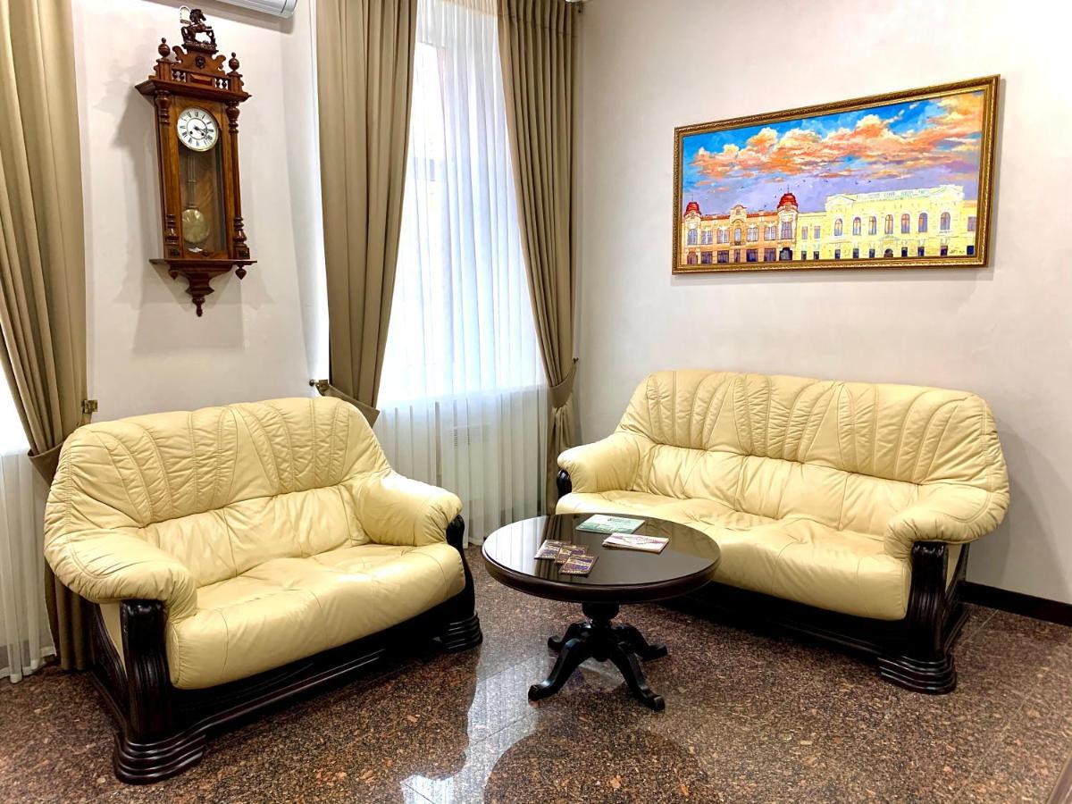 Готель Петрівський Kropivnickij Kültér fotó